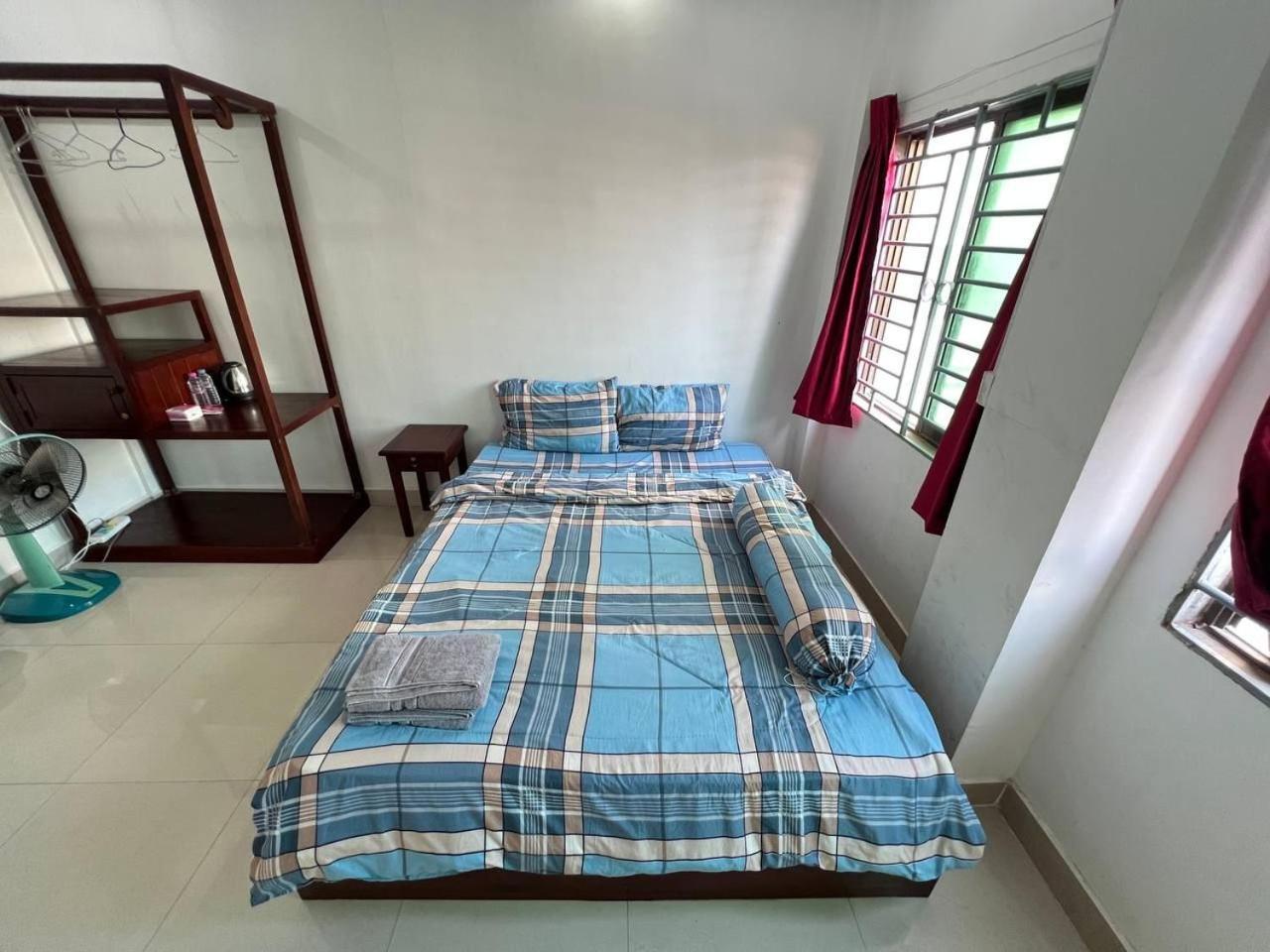 Apartamento The Moonvine On 360 Phnom Penh Exterior foto